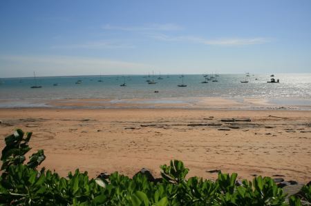 Angekommen in Darwin. In der ersten Nacht ankern wir hier in der Fanny Bay.