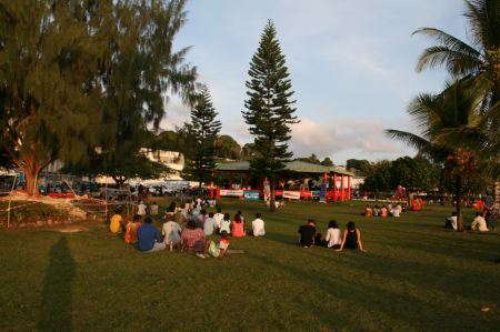 In Port Vila ist oft etwas los. Hier findet mitten in der Woche am spÃ¤ten Nachmittag ein Konzert statt.