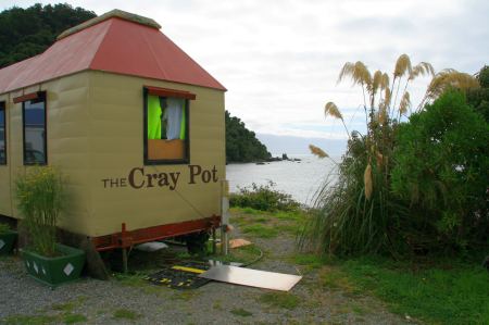 19-jackson-bay-rest-cray-pot