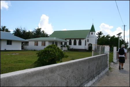 3-gepflegte-katholische-kirche.jpg